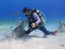 043 Me at Stingray City IMG 5978